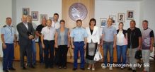 Stretnutie velitea Vzdunch sl OS SR s primtormi a starostami obc z okolia letiska Slia